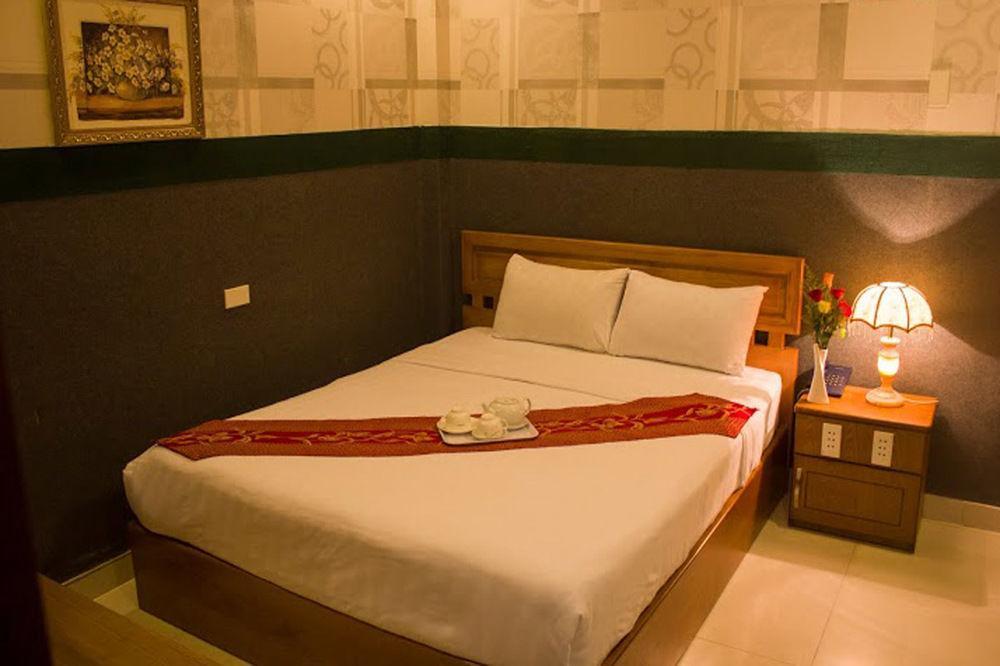 Nam Son Hotel Хошимин Екстериор снимка