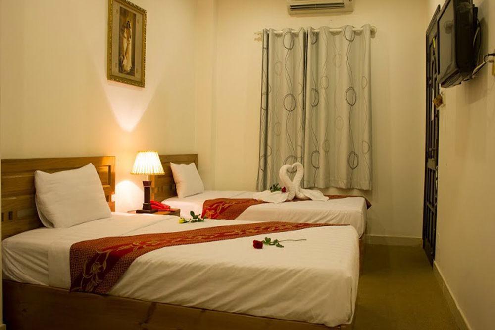 Nam Son Hotel Хошимин Екстериор снимка
