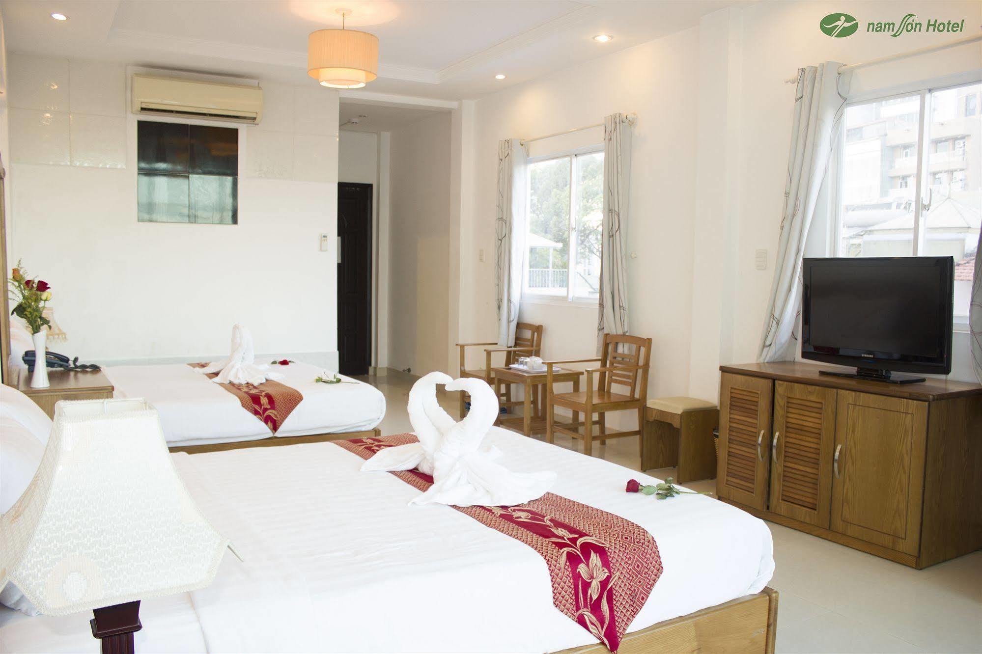 Nam Son Hotel Хошимин Екстериор снимка